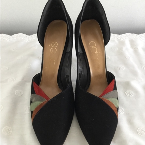Vintage Shoes - Vintage 60’s Cut Out Pumps 7.5 AAA